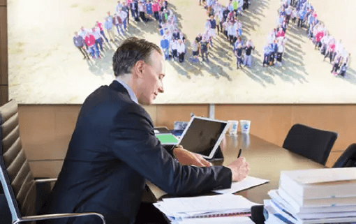 Die AXA Gruppe mit Hauptsitz in Paris ist weltweit führend in den Bereichen Versicherung und Asset Management