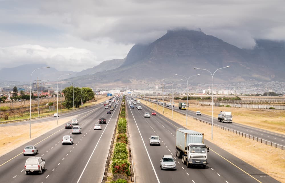 Für die meisten Reisenden ist ein Mietwagen die beste Wahl in Südafrika